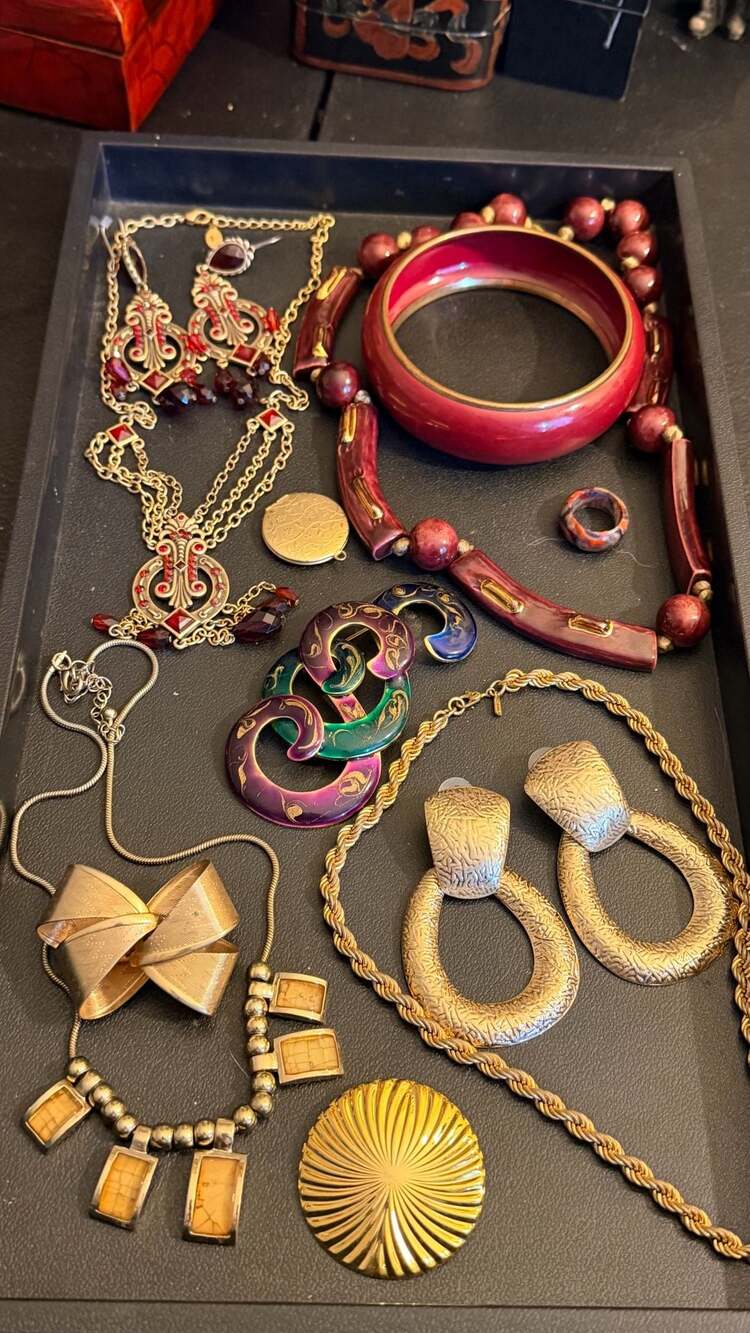 Vintage Costume Jewelry Collection Assorted Lot